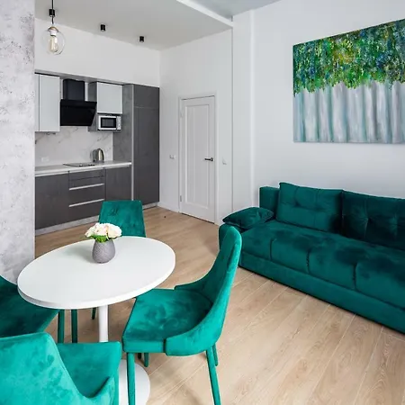 Two Bedroom * 리비프