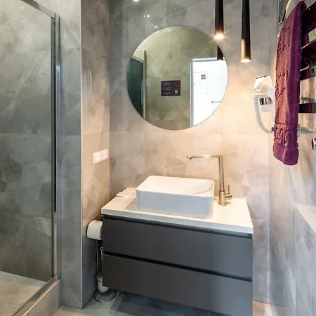 아파트 Two Bedroom