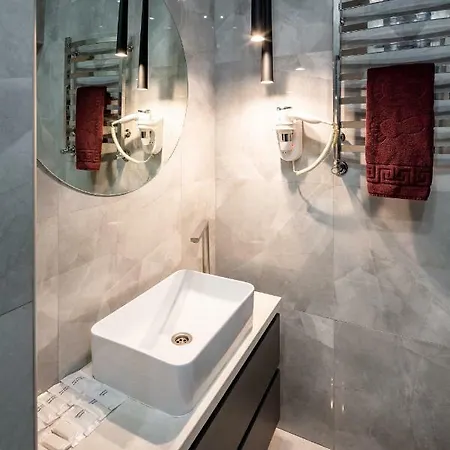 Two Bedroom 아파트